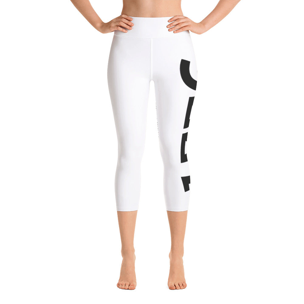 1776 Yoga Capri Leggings White/Black